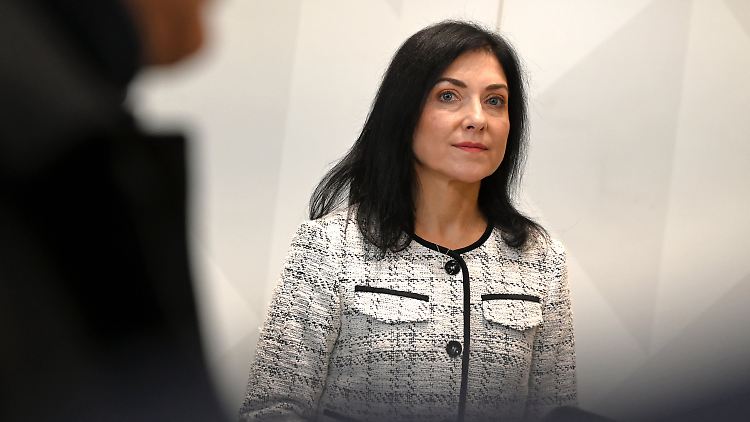 Bisher konnte Katherina Reiche nur "signifikant mehr als die Hälfte" der von ihr geplanten 20 Gigawatt mit Brüssel aushandeln.