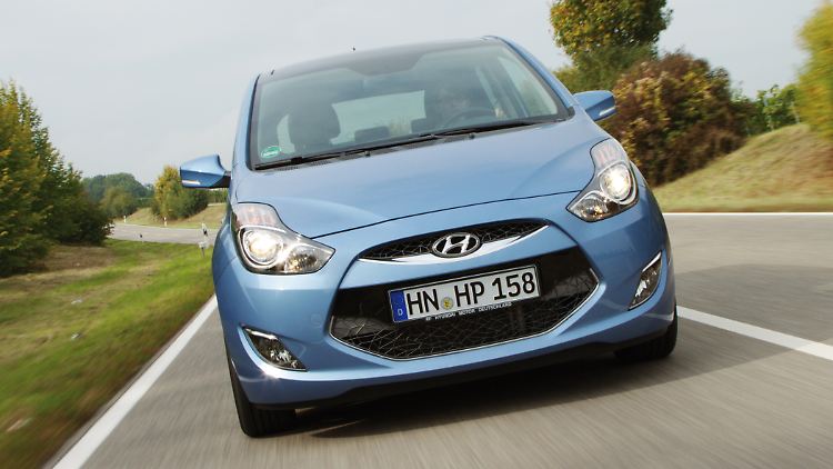 Der Hyundai ix20 bietet auf kleiner Grundfläche vergleichsweise viel Platz für Insassen und Gepäck.