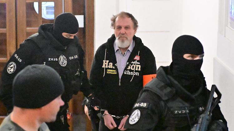 Juraj Cintula ist in schlechter gesundheitlicher Verfassung.