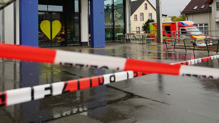 Der Supermarkt blieb heute geschlossen.