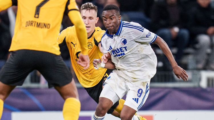Moukoko spielt gegen seine alte Liebe.