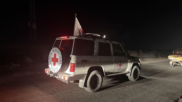 Die Hamas übergab wie in früheren Fällen dem Roten Kreuz die beiden Leichen.