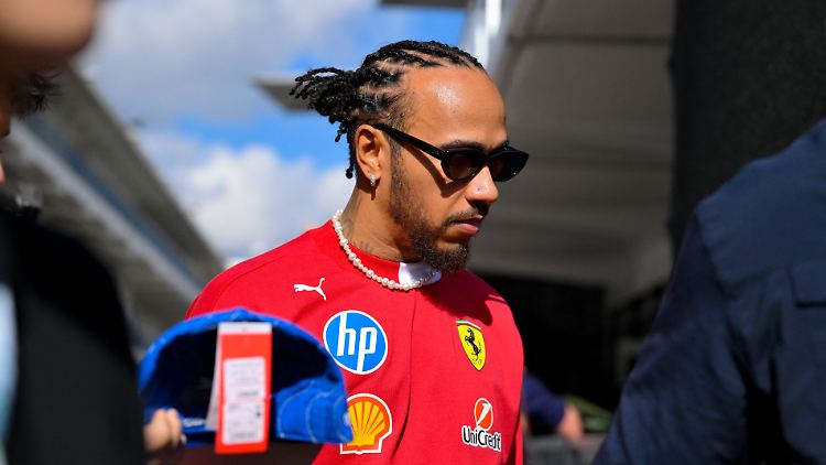 Lewis Hamilton fährt im Ferrari in der Regel hinterher.