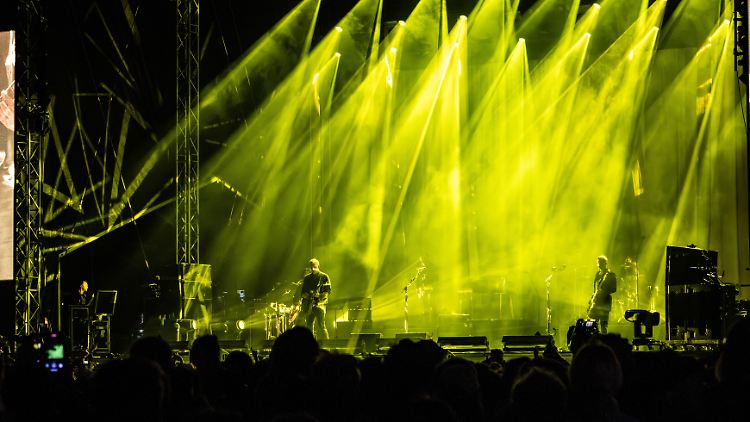Queens of the Stone Age bei einem Konzert im August in Dänemark.