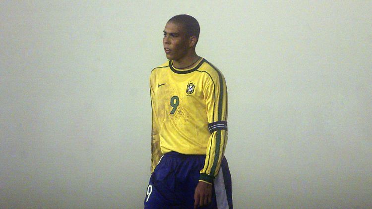 Mit Ronaldo tritt eine Fußball-Legende ab.