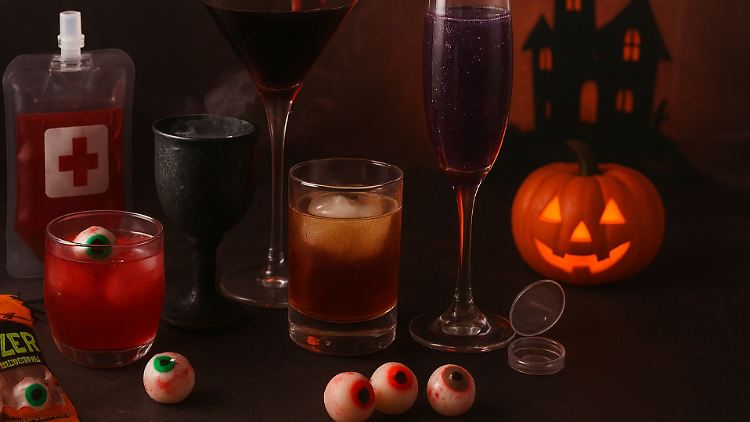 Diese Halloween-Drinks haben es in sich!