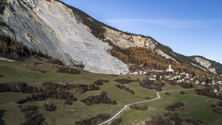 Ein Blick über Brienz-Brinzauls.