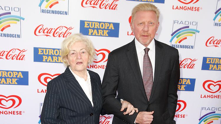 Boris Becker und seine verstorbene Mutter Elvira im Jahr 2019.