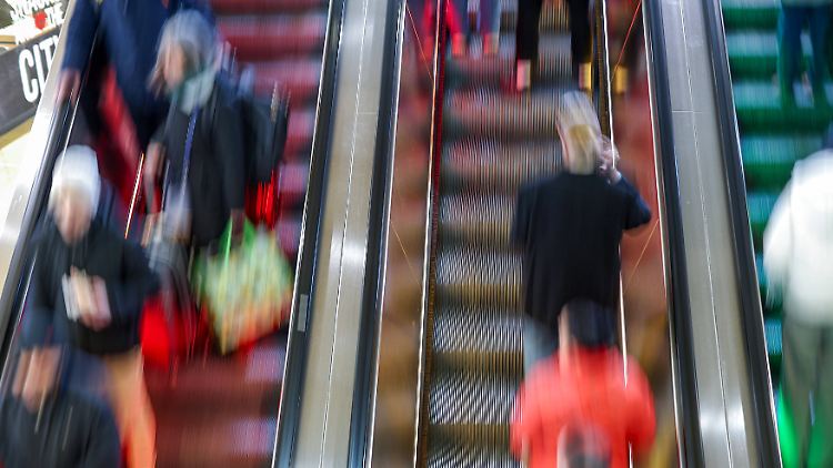An Hannovers Hauptbahnhof ist immer viel los. (Symbolbild)