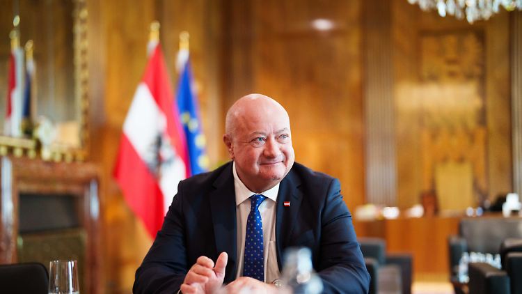 Österreich werde sich als weltoffenes Gastgeberland präsentieren, sagt Stocker.