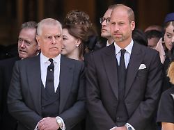 Royale Wohnsituation: Bericht: Prinz William stellt seinem Onkel Andrew Auszugs-Ultimatum