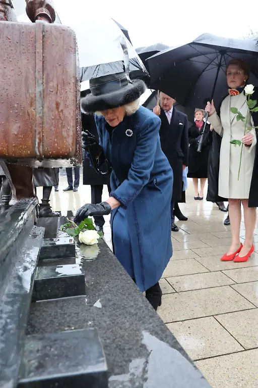 aa59b6e263e74ba3a1b5a9b068e6bf5f