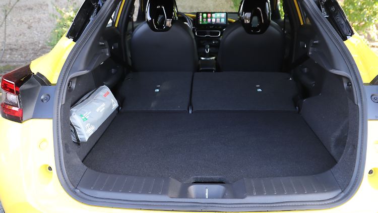 Der Kofferraum des Nissan Juke ist enger geschnitten.