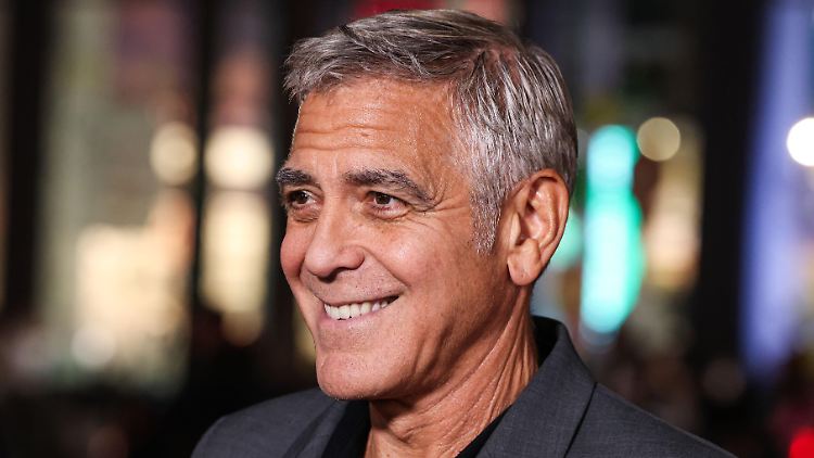 Kann sich ein bisschen Häme nicht verkneifen: George Clooney.