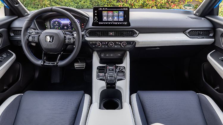 Das Cockpit des neuen Honda Prelude ist klassisch eingerichtet.