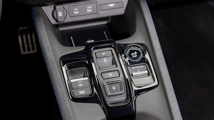 Mit der S-Plus-Taste lässt sich die Schaltungs-Simulation starten.