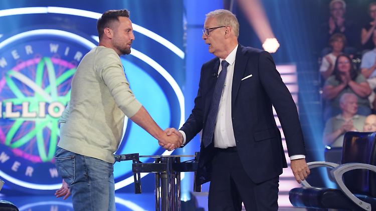 Bei Kandidat Florian Lorenz stellt sich nach dem Auftritt großer Hunger ein.