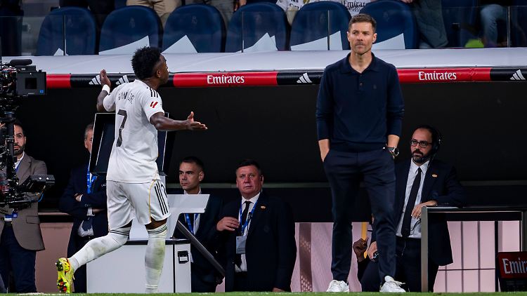 Xabi Alonso gab sich nach der Meinungsverschiedenheit diplomatisch.