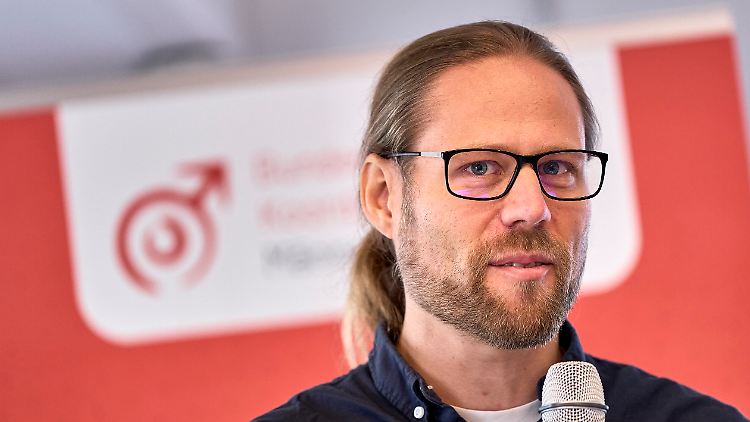 René Pickhardt wurde Opfer häuslicher Gewalt.