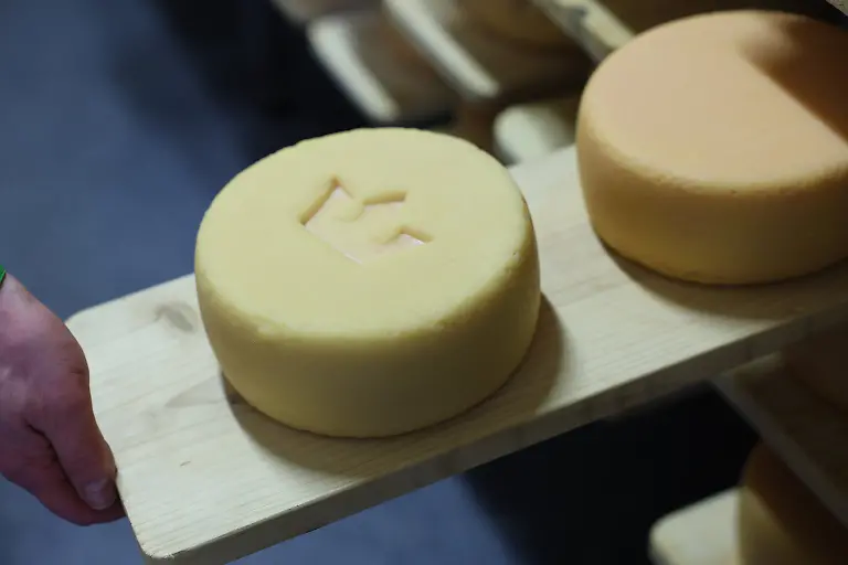 4f41819ddc566249cd1b7418c1736947