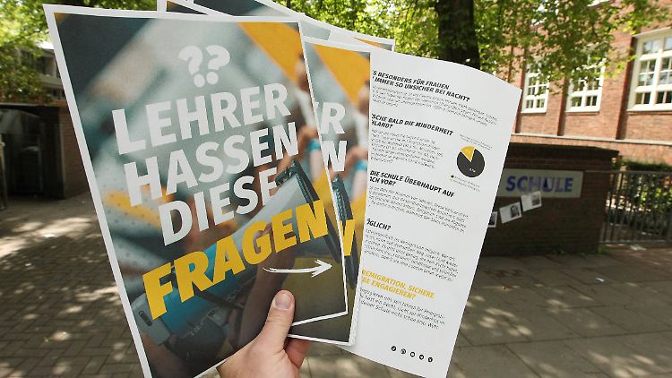 Auch die Identitäre Bewegung versucht, Schüler mit Flyern zu beeinflussen. 