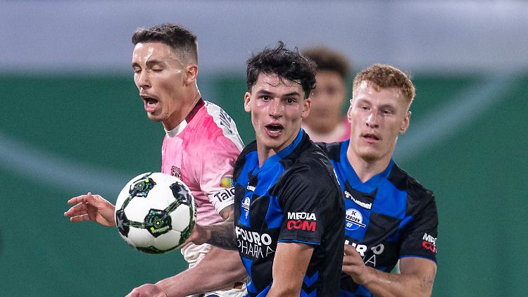 Enges Ding zwischen Bayer Leverkusen und dem SC Paderborn.