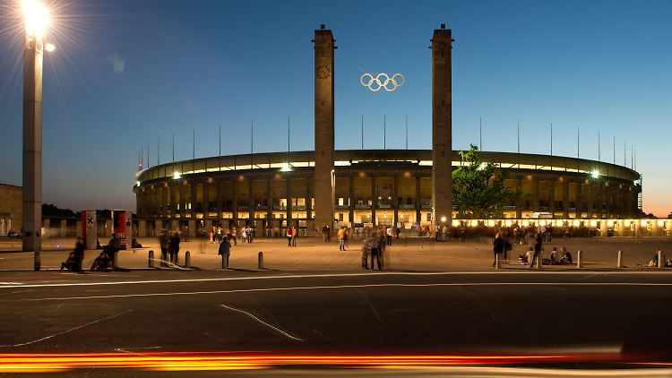 Im Olympiastadion wird kräftig gewerkelt.