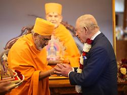 "Geste des Respekts": König Charles begeistert mit Tempel-Besuch