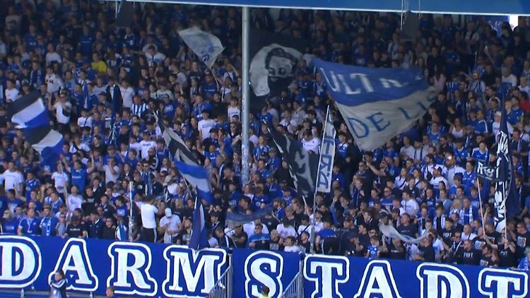 Darmstadt Stadion.jpg