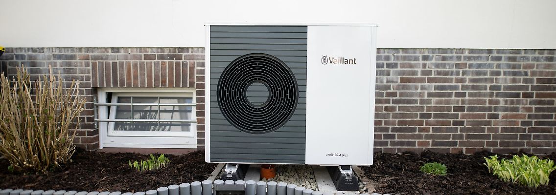Zusätzliche Kosten drohen, wenn in beim Wechsel auf eine Wärmepumpe Leistungen als "bauseitig" ausgewiesen sind.