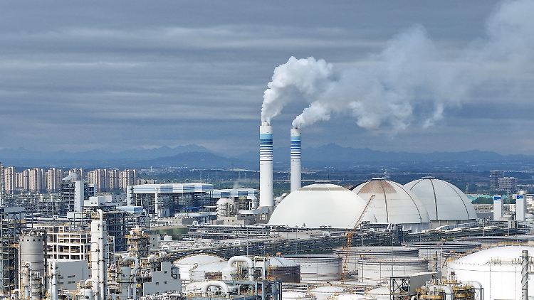 Der Einkaufsmanagerindex in China fiel auf ein Sechsmonatstief.