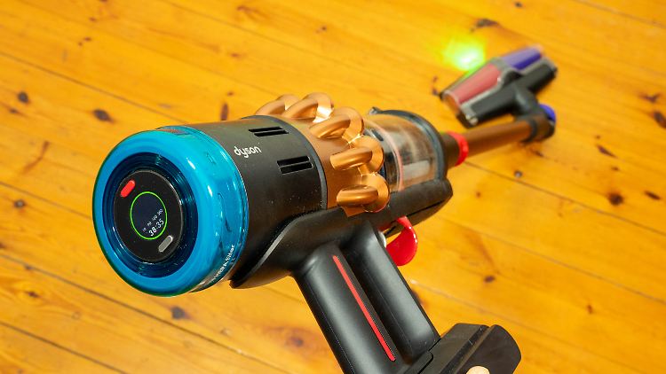 Der Dyson V16 Piston Animal ist ein bunter Hingucker.