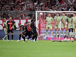 Freistoß-Genie Grimaldo kommt: Trockenes Blatt versetzt Vincent Kompany in Angst und Schrecken