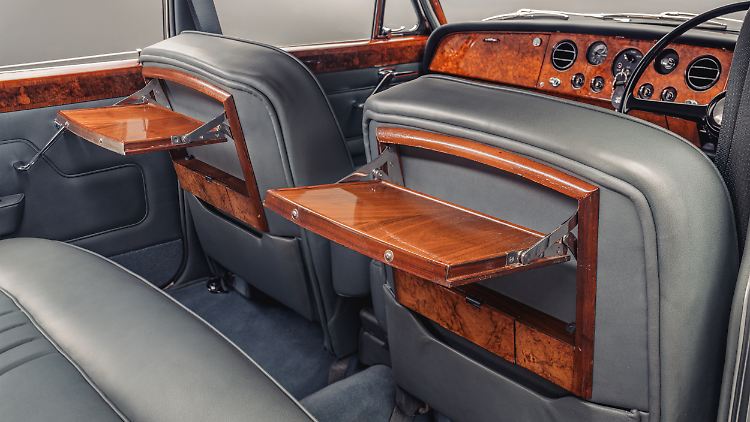 Britischer Luxus vom Feinsten für Promis, Präsidenten und Majestäten in der Bentley T-Series und im baugleichen Rolls-Royce Silver Shadow.