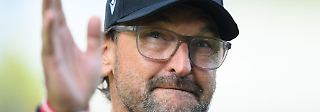 Trainer Claus-Dieter Wollitz verliert mit Cottbus in München. (Archiv)