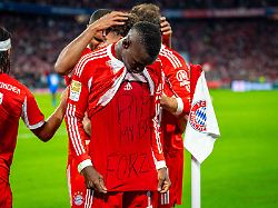 Neuzugang schüttelt Kritik ab: Bayern-Star Jackson trauert nach Tor um Ibrahima Fokene Sané