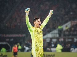 Gladbach kantert Mega-Frust weg: Borussias neuer Chef eiert bei drängender Frage rum