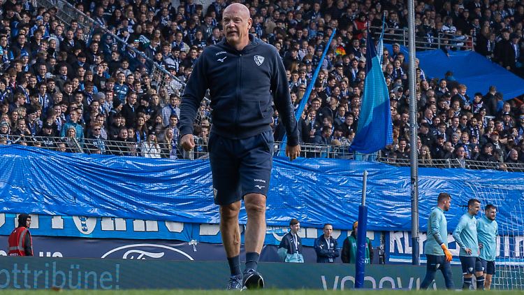 Uwe Rösler führt den VfL in Richtung Mittelfeld.