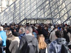 "Eindeutig Leute von hier": Ermittler: Louvre-Diebe sind keine Profis