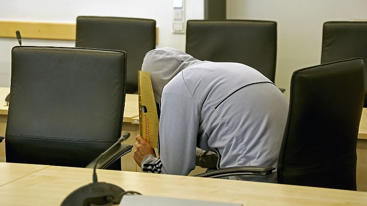 Der 45-Jährige hat sich laut Gericht an 17 Frauen vergangen. 