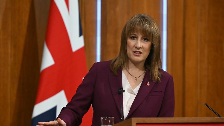 Finanzministerin Rachel Reeves stellt in drei Wochen den Haushalt vor - wohl mit Steuererhöhungen.