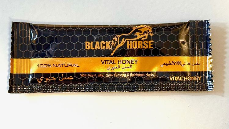 Den Käufern werde verschwiegen, dass der verschreibungspflichtige Arzneistoff Tadalafil enthalten ist, so das LUA.