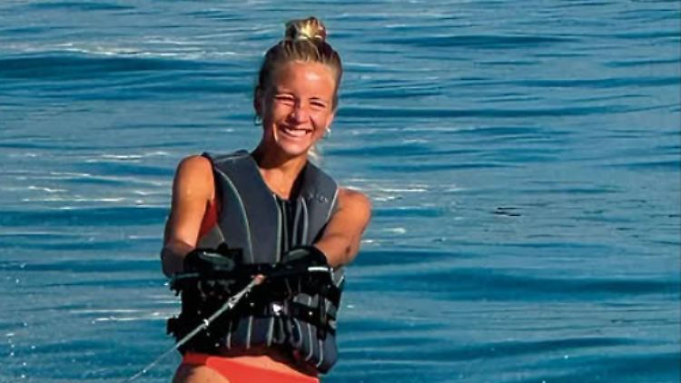 Auf Instagram verkündet die Familie den Tod der Influencerin. 