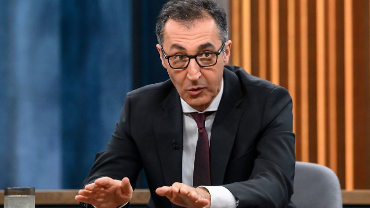 "Wir müssen uns mit den Problemen beschäftigen", sagt Özdemir. 