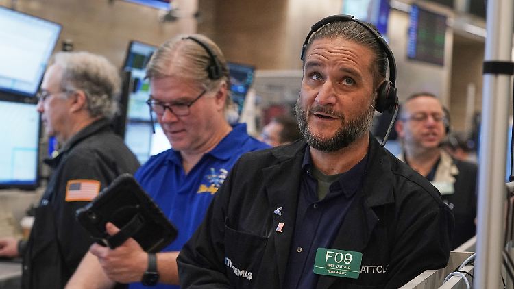 Auch der Zollkonflikt zwischen den USA und China schwelt weiter. 