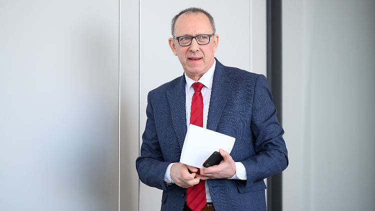 Alle Wege der AfD führen offenbar nach Russland. Der sächsische Landeschef möchte auf jeden Fall dabei sein. 