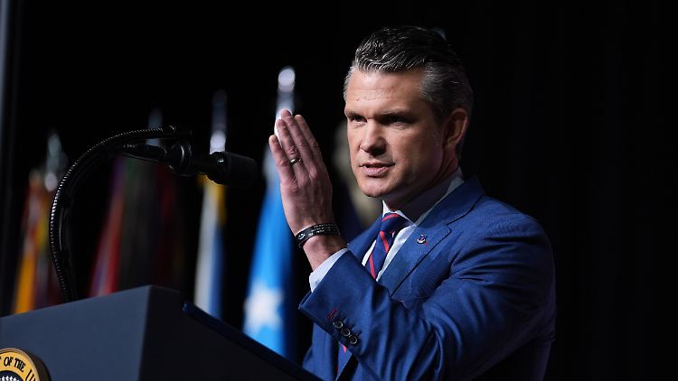 Bei den Angriffen wurden nach US-Angaben bisher mindestens 70 Menschen getötet.​