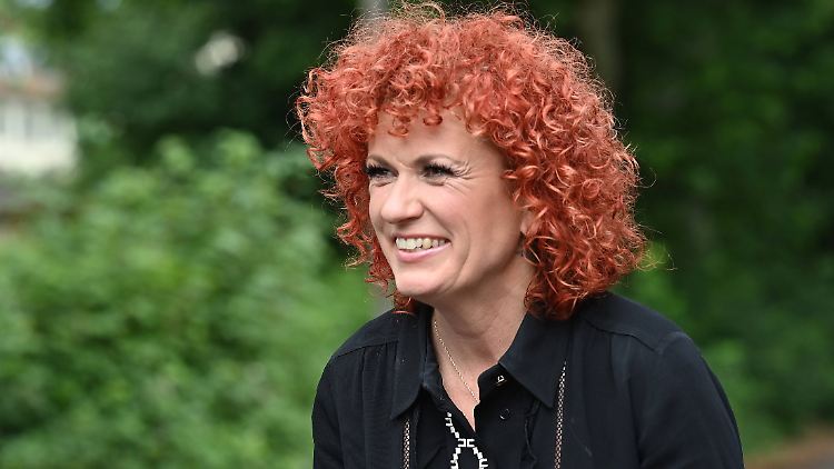 Lernte ihre neue Partnerin in einer "schweren Phase" kennen: Lucy Diakovska.