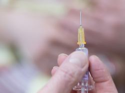 Schülerin in Remscheid gestorben: Kontaktpersonen werden nach Meningokokken-Fall behandelt