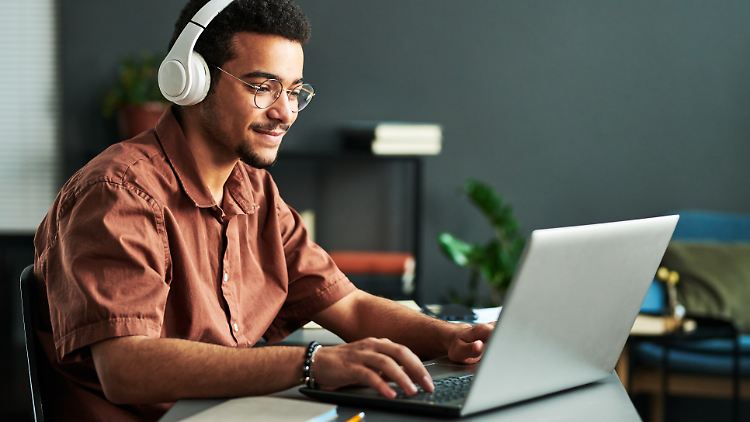 Online-Vorlesungen, Hausarbeiten, Präsentationen: Diese Laptops sind gute Begleiter im Studium.